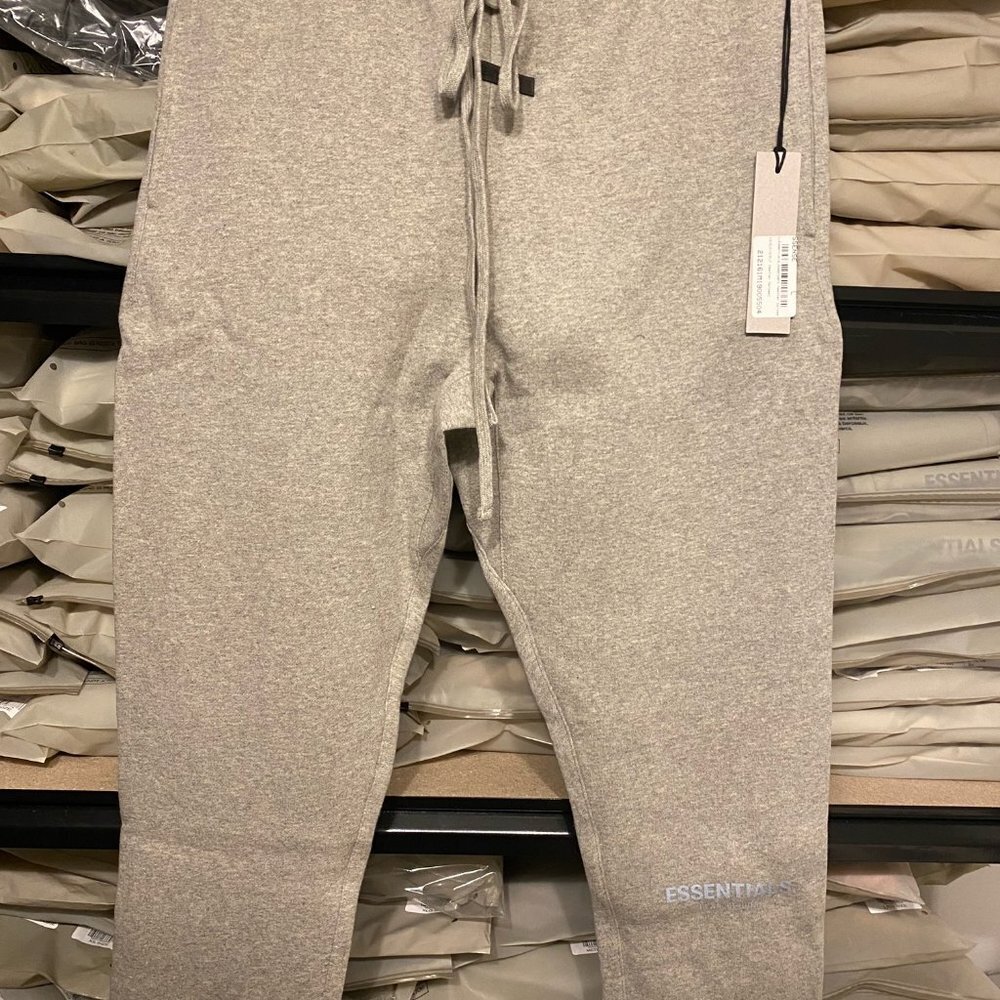 FOG-Fear Of God Essentials Sweatpants